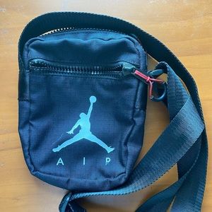 Jordan Crossbody Bag